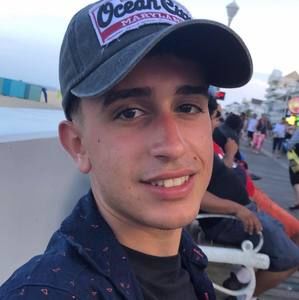 Meet your Posher, Jorge